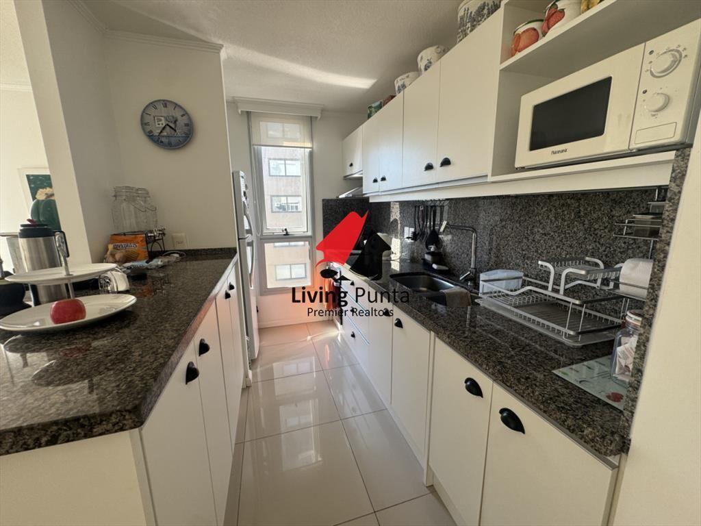 Apartamento sobre Avenida Roosvelt