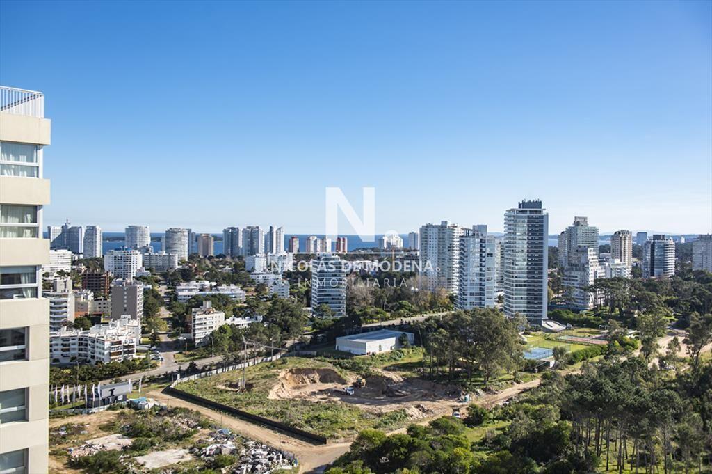 Apartamento primera linea de 2 dormitorios y 2 en