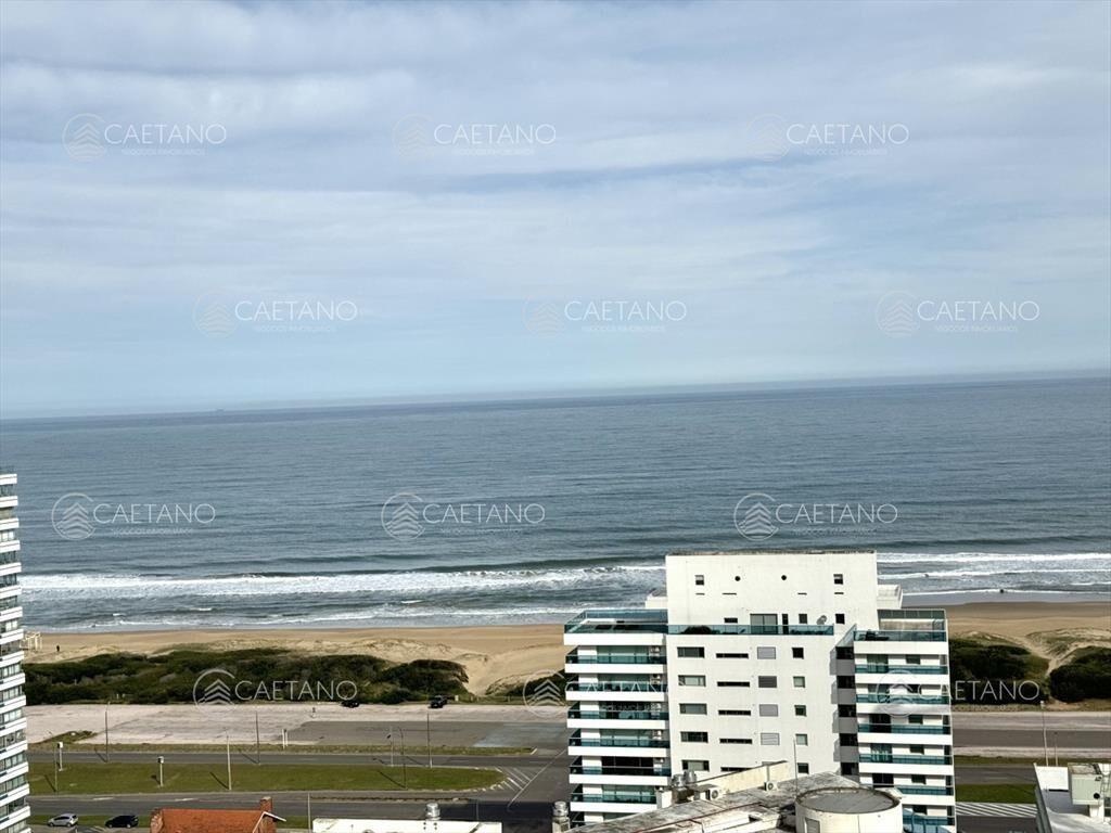 Apartamento en Playa Brava 2 dormitorios