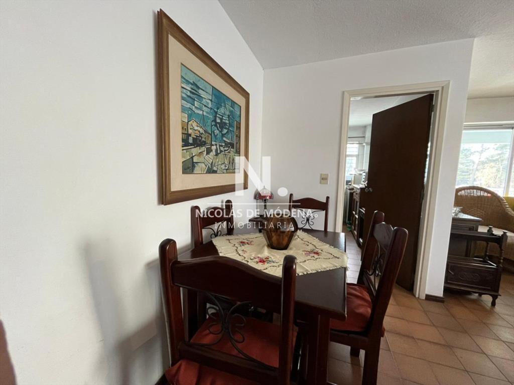 En venta apartamento de 2 dormitorios en Punta del Este