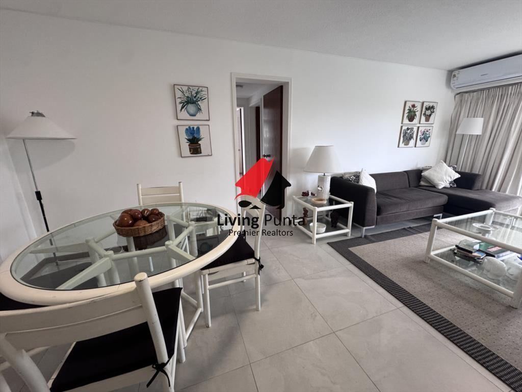 Hermosa planta en venta