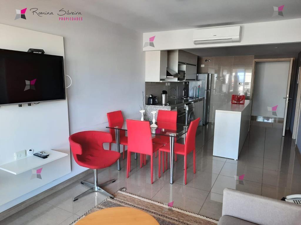 VENTA DE APARTAMENTO DE 1 DORMITORIO Y MEDIO EN EDIFICIO ON