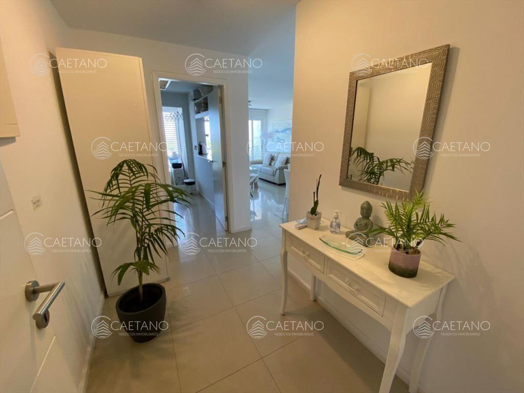 En venta apartamento de 2 dormitorios en Jardines de la Sie