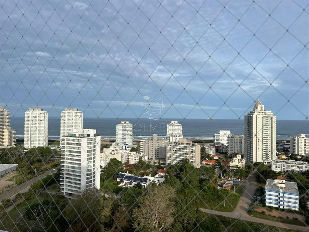 Apartamento de 2 dormitorios en Roosevelt - Punta