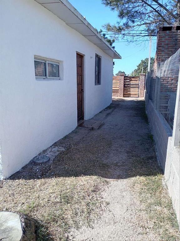 EN IMPECABLE ESTADO. 1 dormitorio Montes de Solymar Alquile