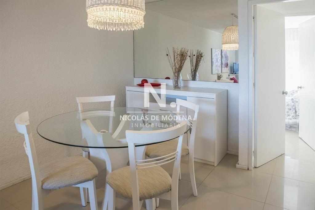Apartamento en Venta de 2 dormitorios en Edificio