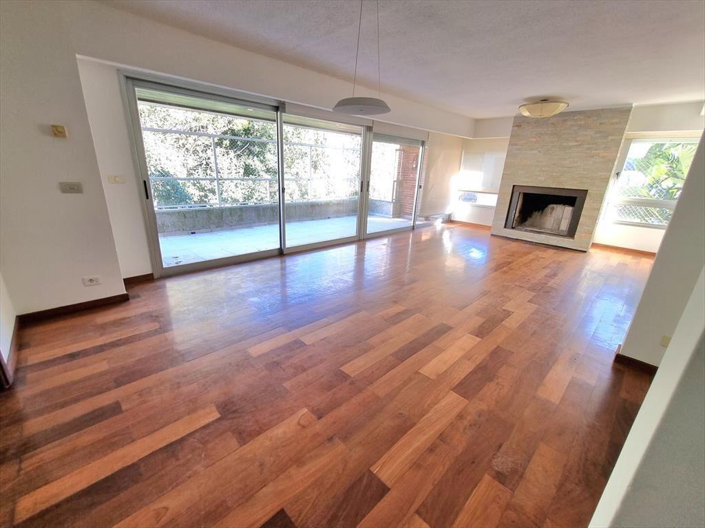 Apartamento Duplex 4 dormitorios  Puerto del Buceo