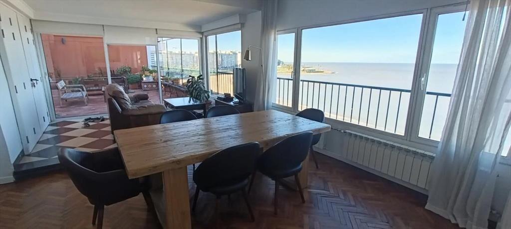 Venta Apartamento Penthouse duplex 4 dormitorios con garaje