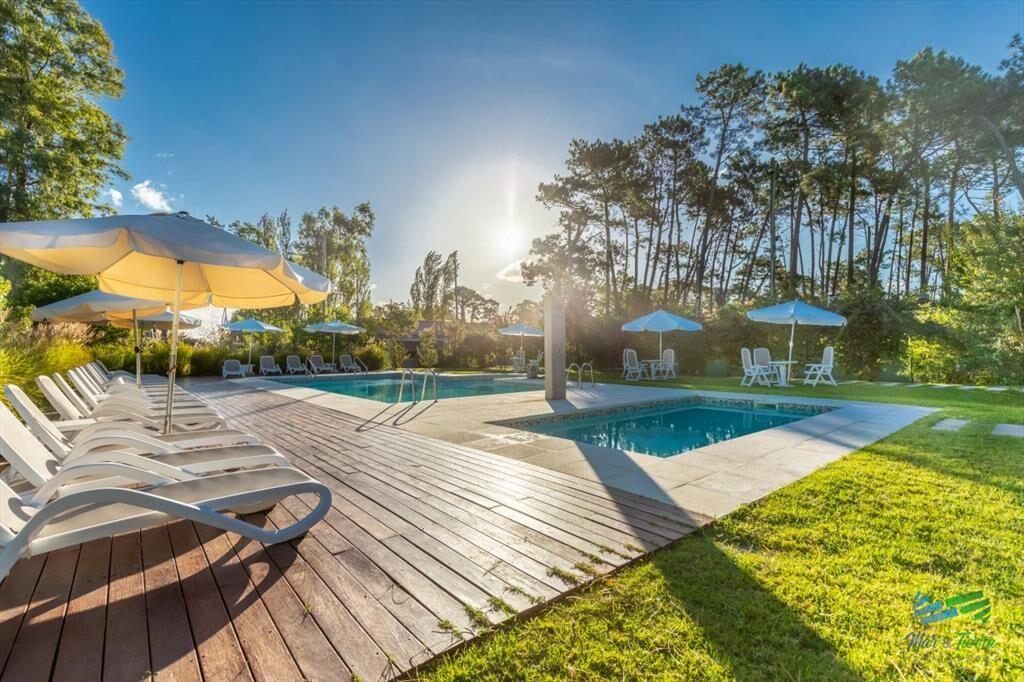 Vendo casa en barrio privado con todos los Punta