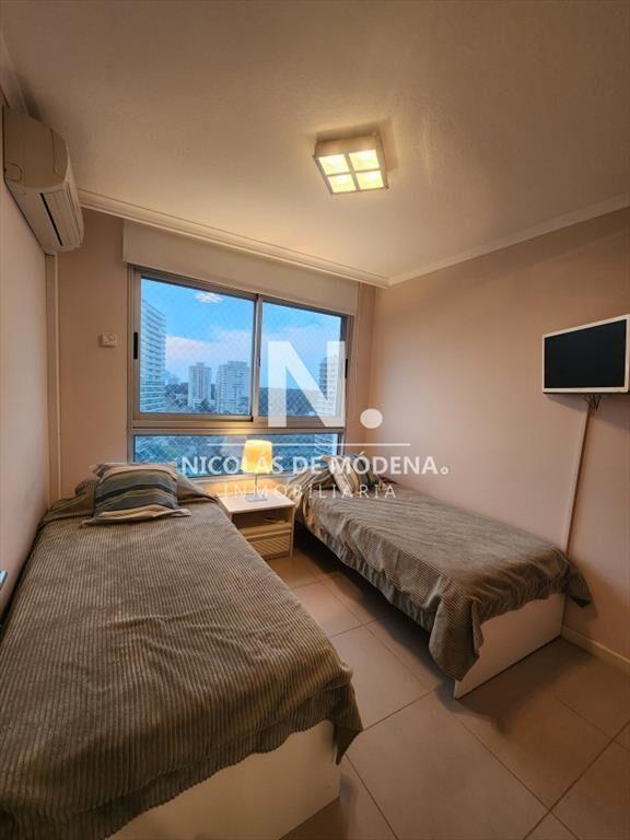 Apartamento de 2 dormitorios en Brava. Punta del