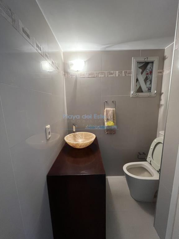 Apartamento en venta, puerto Punta del Este.