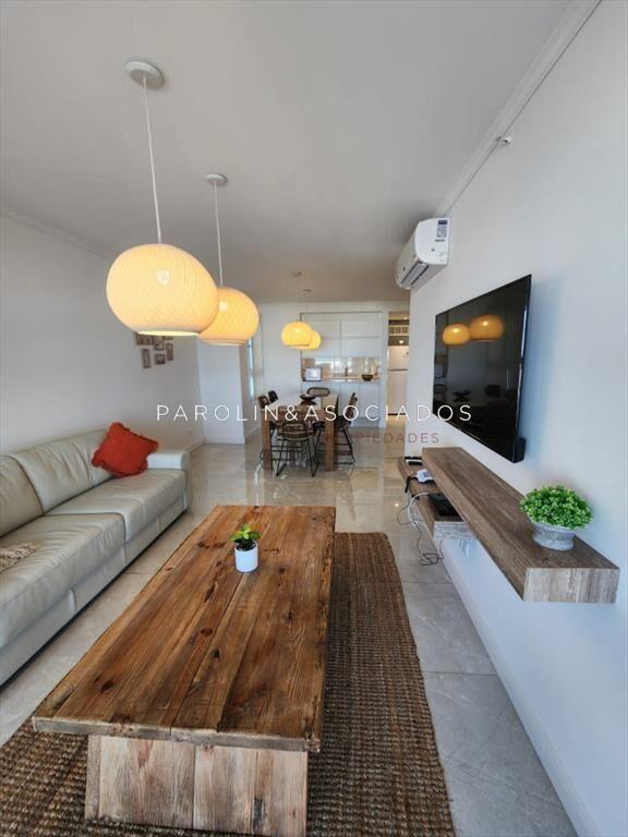 Apartamento en venta de 2 dormitorios en Miami