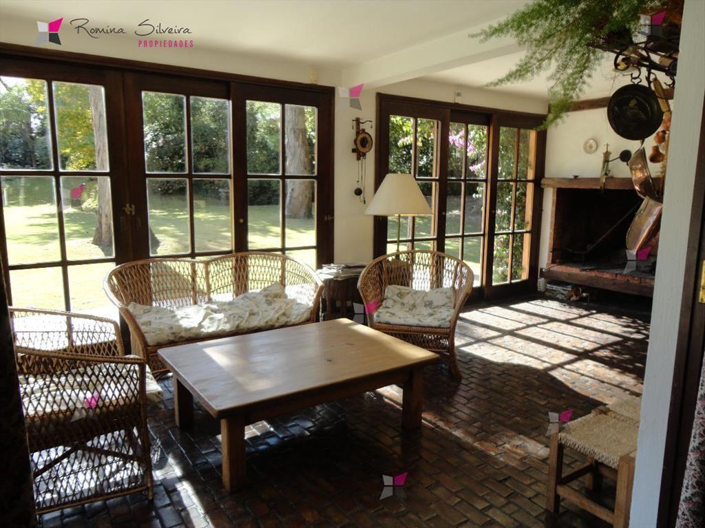 VENTA CASA DE 5 DORMITORIOS EN SAN RAFAEL