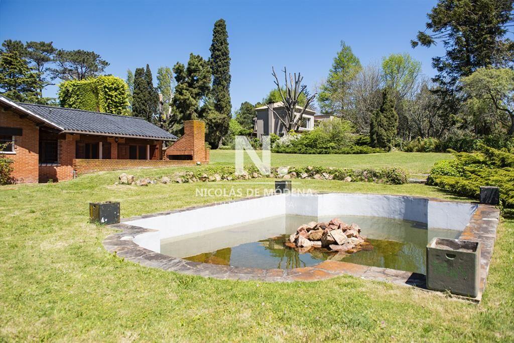 En venta casa de 4 dormitorios, con agradable en