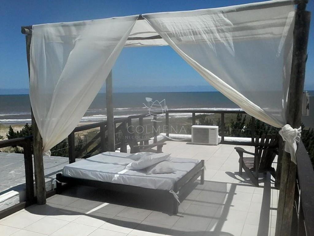 Venta casa en TÃ­o Tom a pocos metros LA PLAYA