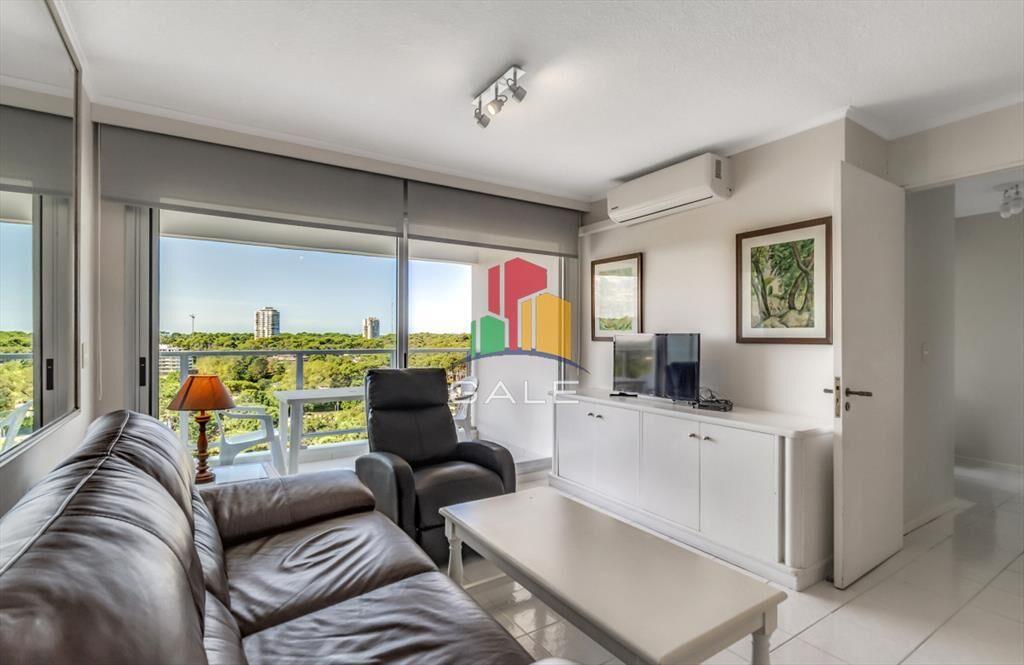 En venta apartamento 2 dormitorios en Complejo