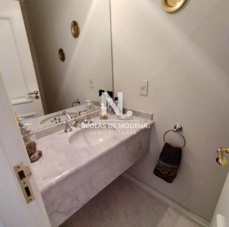 Vende apartamento con vista al mar de 3 en Mansa.
