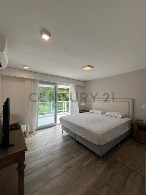 Venta Apartamento 2 Dormitorios En Playa Brava