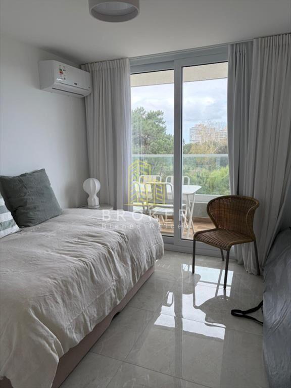 Venta de hermoso apartamento de 2 dormitorios y 2