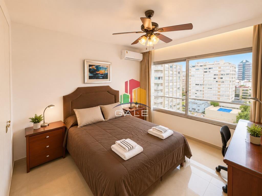 Apartamento en Venta y Alquiler, Peninsula, Punta
