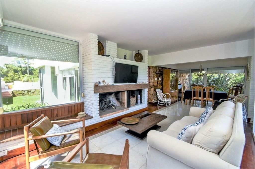 HERMOSA CASA EN ENTORNO SUPER AGRADABLE