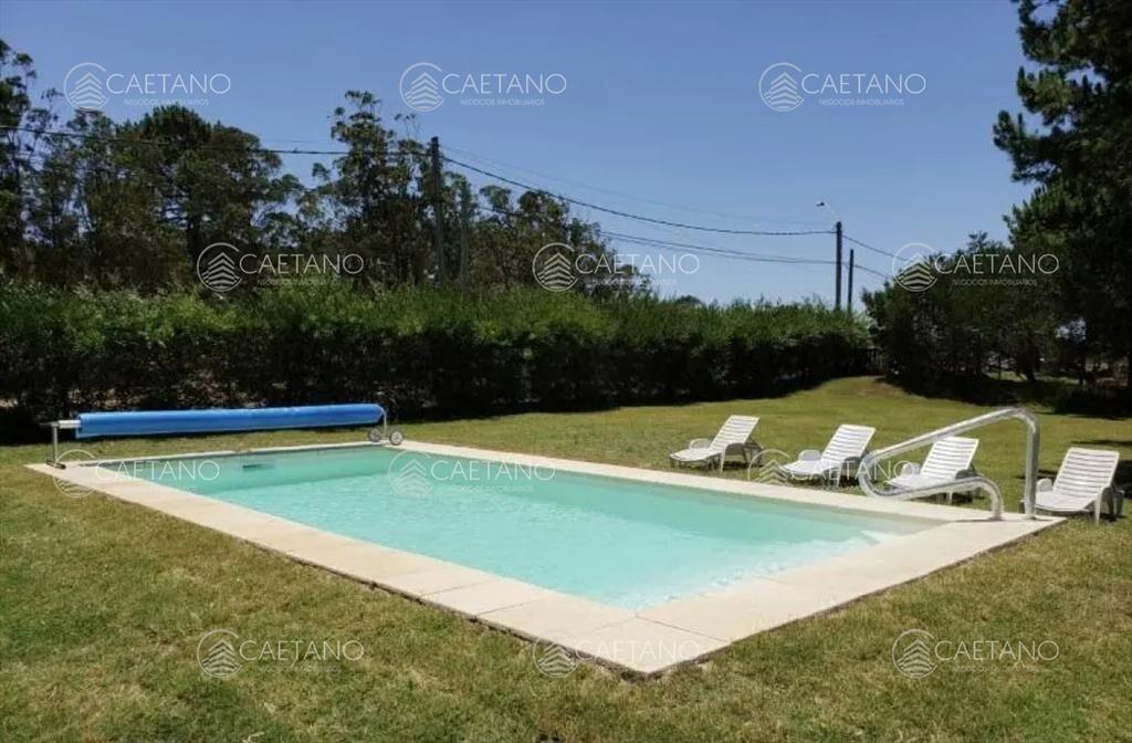 Excelente casa con pileta en Rincón del Indio