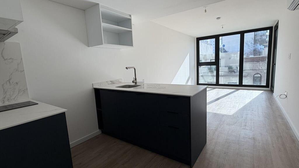 Si Alquila apartamento 1 dormitorio a estrenar balcón Pocit