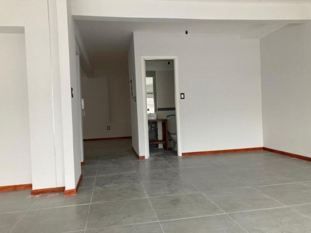 Venta oficina en Tres Cruces, Gral. Urquiza y Pte. Batlle