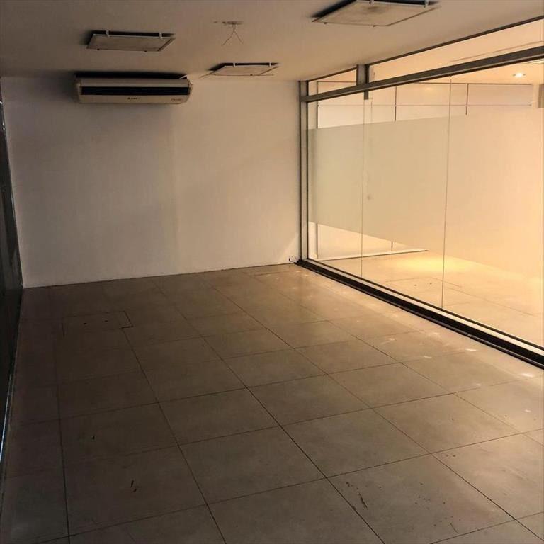 Alquiler Local Comercial 8 Octubre y Forteza BAJO DE PRECIO