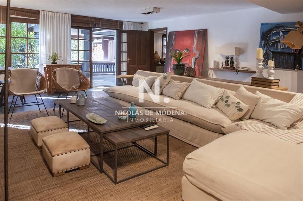 Casa en venta de 7 dormitorios. en Rincon del ,