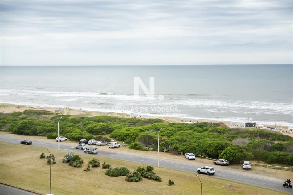 venta apartamento de 3 dormitorios en Punta del Este