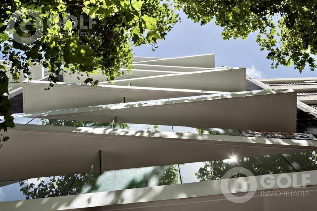 Venta de apartamento de 2 dormitorios en CENTRO CON RENTA