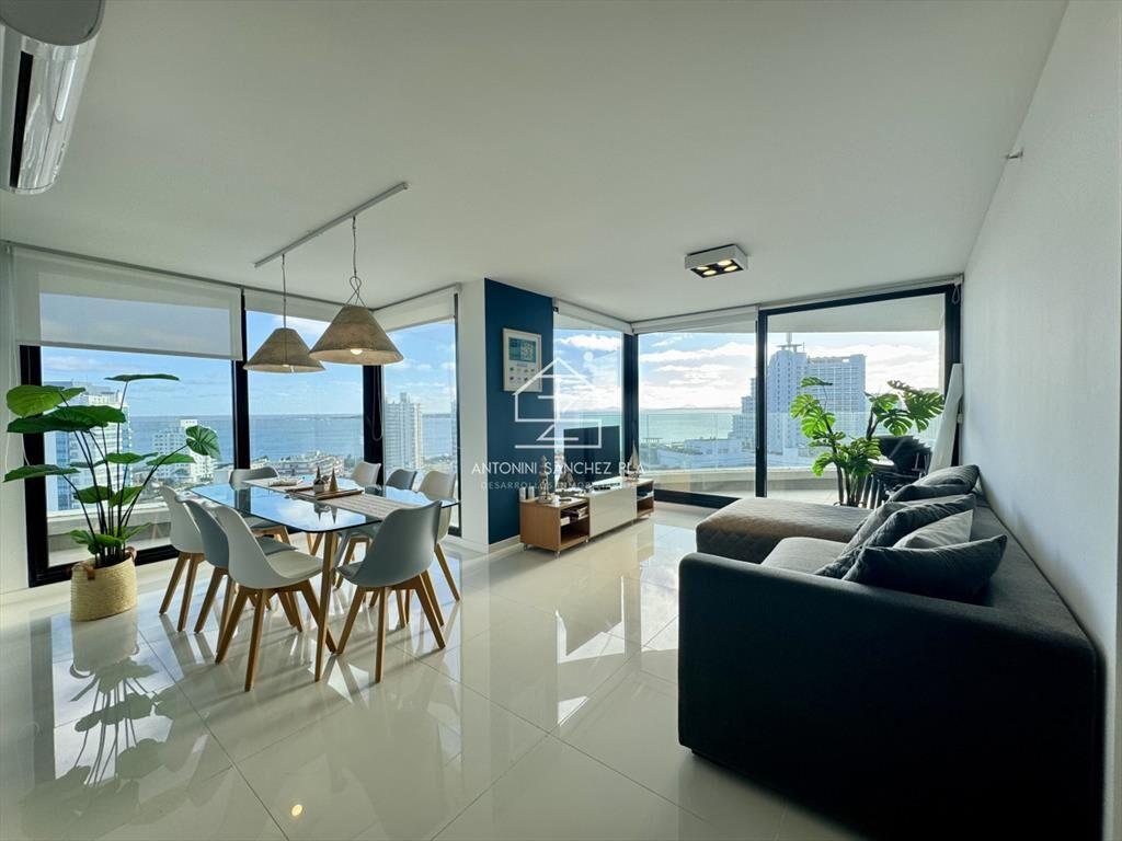 Apartamento en venta de 3 suites, en Aidy Grill,