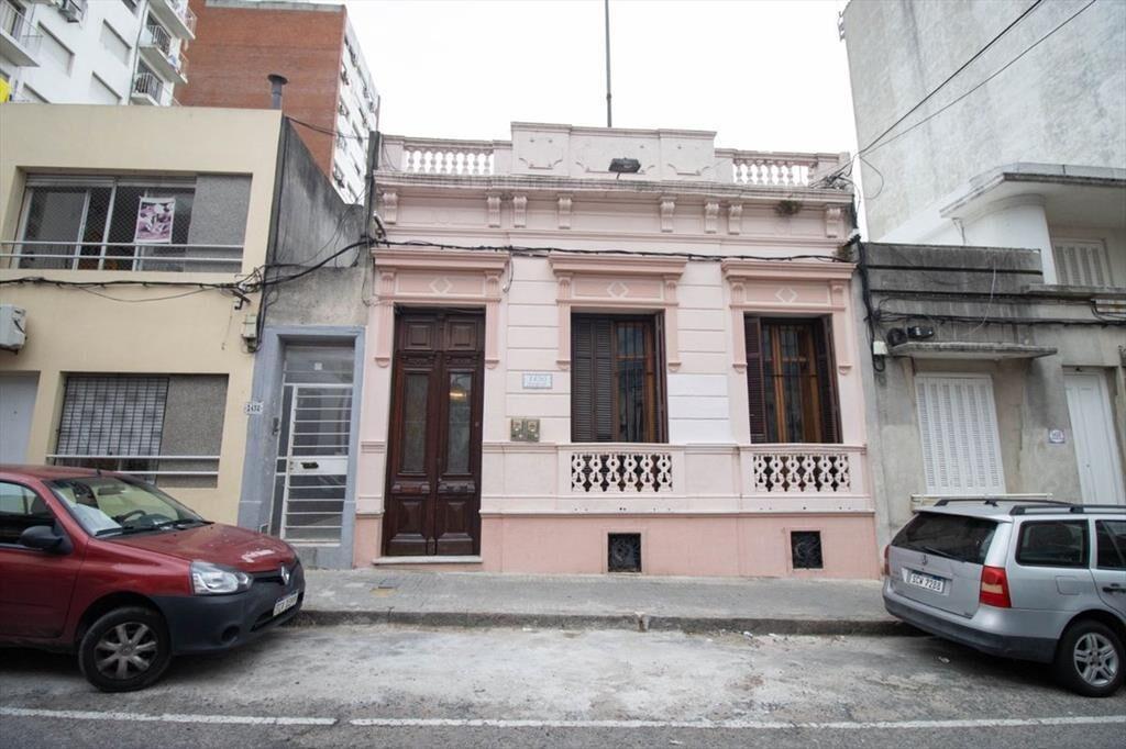 Venta casa 4 dormitorios en cordón con renta 7,5%