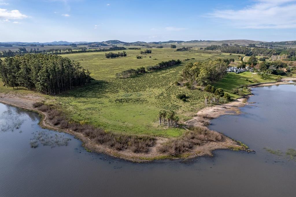Chacra de 11 hectáreas, venta en laguna del sauce