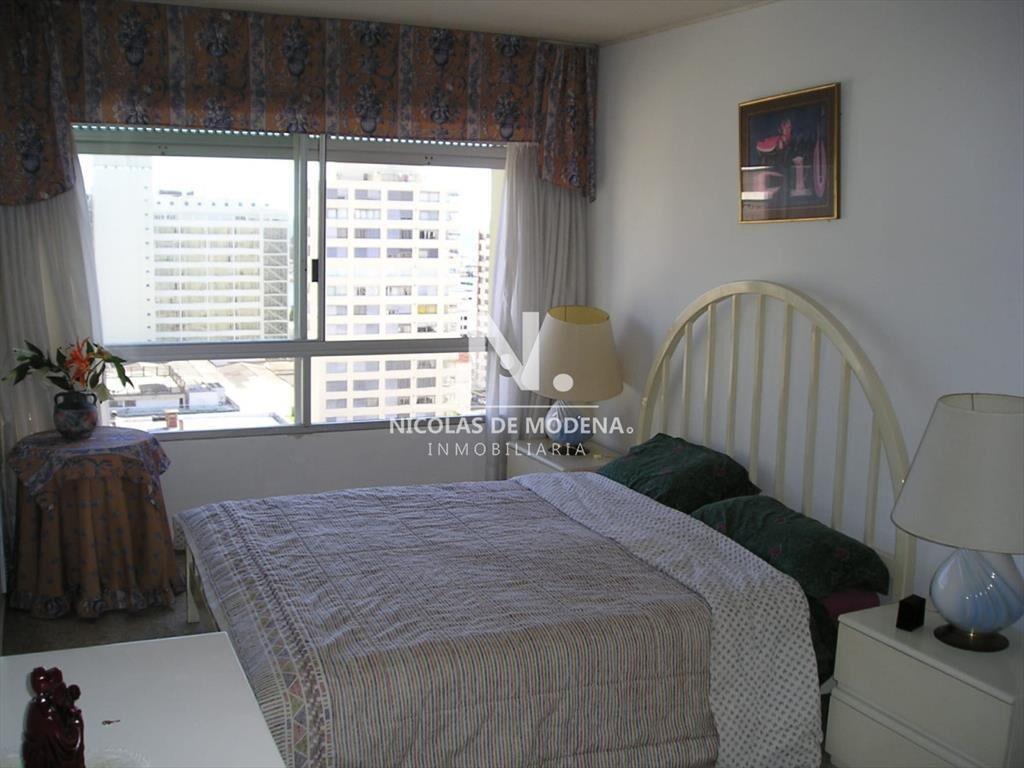 Vende apartamento de 3 dormitorios en Peninsula,