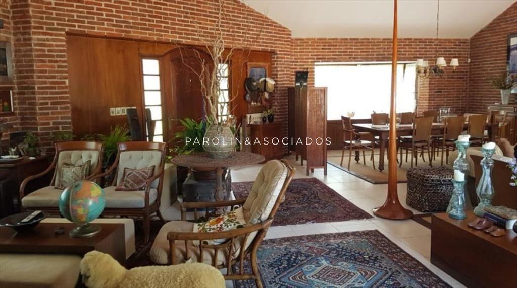 Espectacular Chalet en Playa Brava