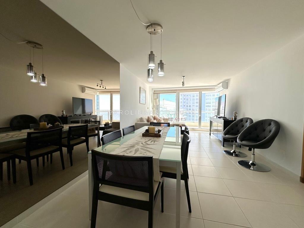 Apartamento en venta de 2 dormitorios en Torre