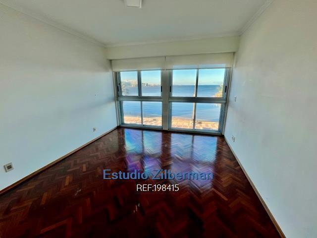 VENTA y ALQUILER APARTAMENTO RBLA 2 DORMITORIOS Y SERVICIO