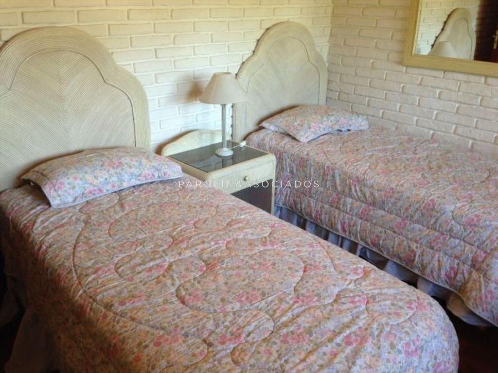 Casa en venta de 5 dormitorios en Mansa, Punta