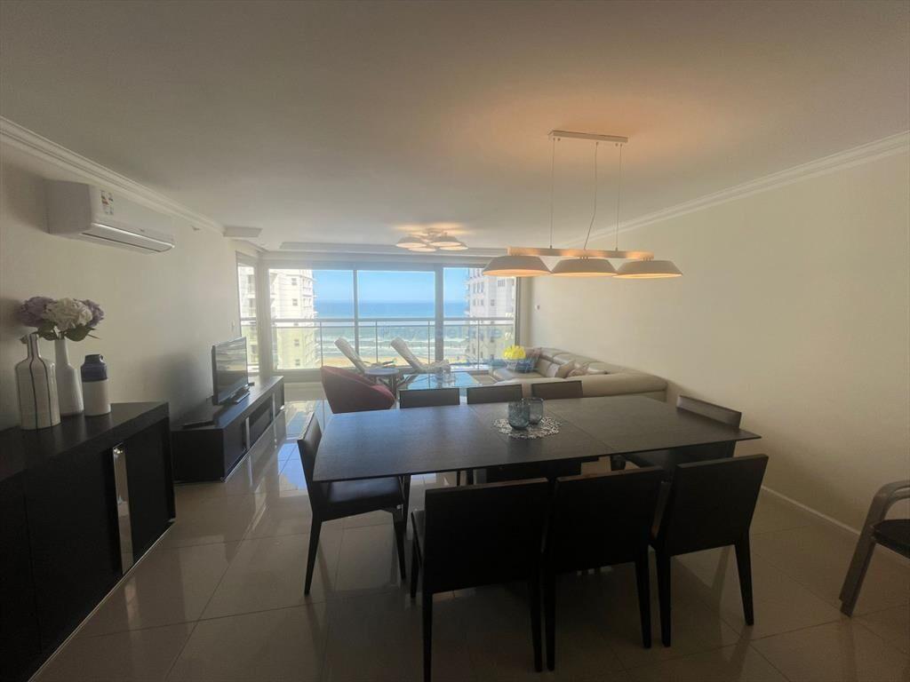 Apartamento en Venta de 3 dormitorios en Punta ,