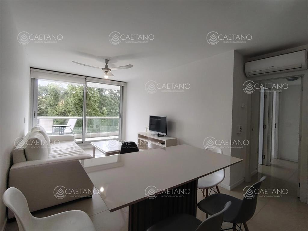 Alquiler temporal, apartamento 2 dormitorios. del