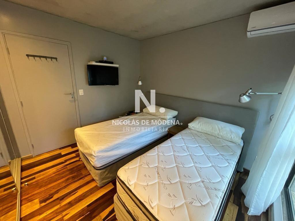 Apartamento con excelente equipamiento !