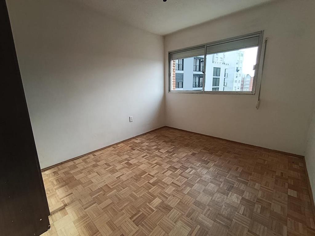 Comodo apartamento próximo a av.Italia y propios, y de ser