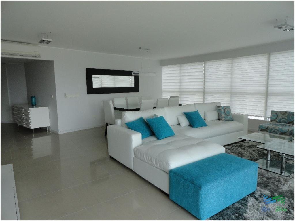 Apartamento en Mansa, 3 dormitorios *