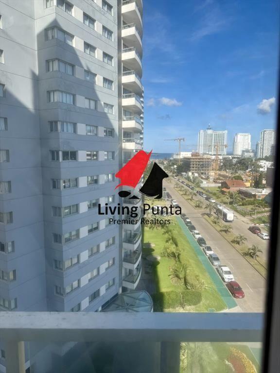 Apartamento con vista al mar