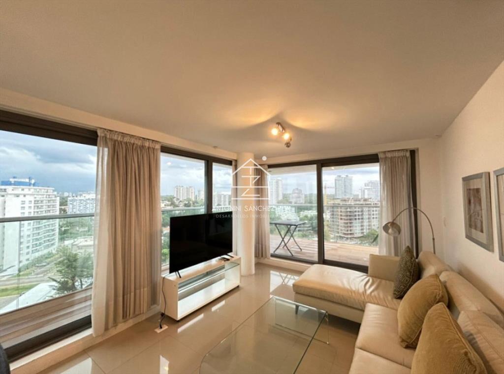 Venta apartamento tres dormitorios Punta del Este