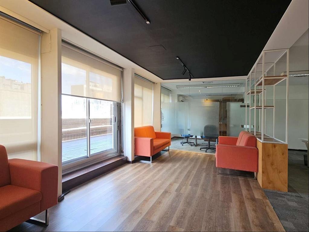 - VENTA con RENTA - OFICINA - CIUDAD VIEJA - 20% de RENTA B