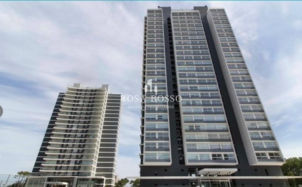 Apartamento en Torre One II. Al frente. unidad de