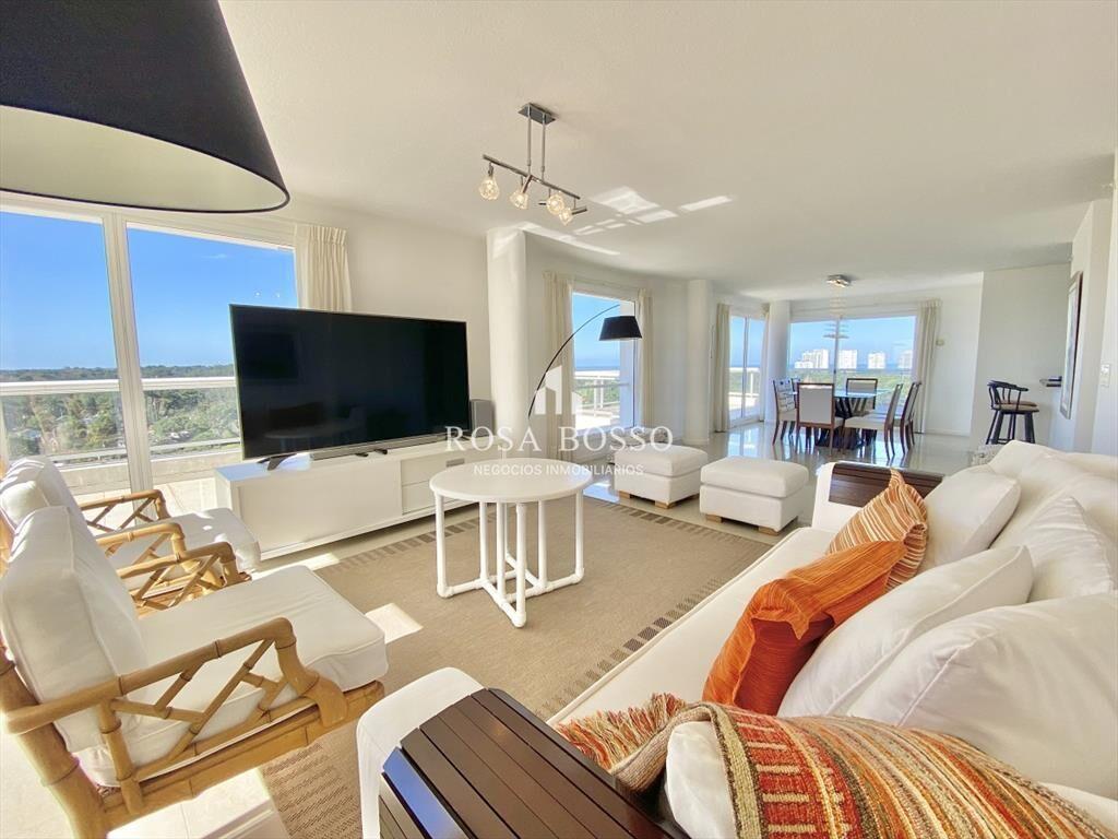 Alquiler 3 dormitorios Roosevelt Punta del Este